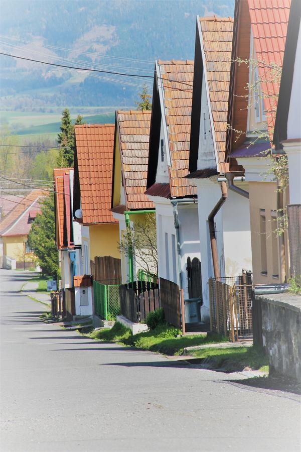 Hotel Poludnica Липтовский Микулаш Экстерьер фото