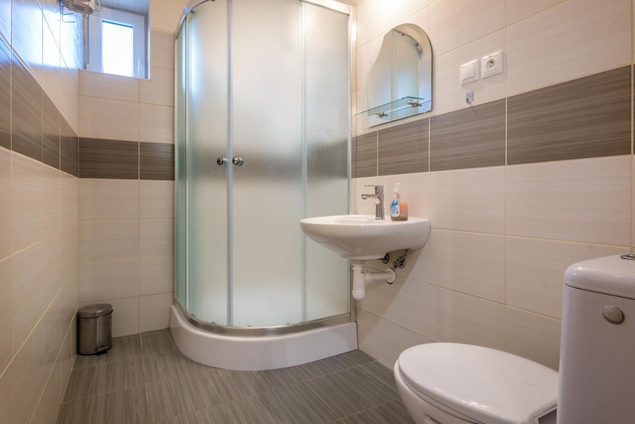 Hotel Poludnica Липтовский Микулаш Экстерьер фото